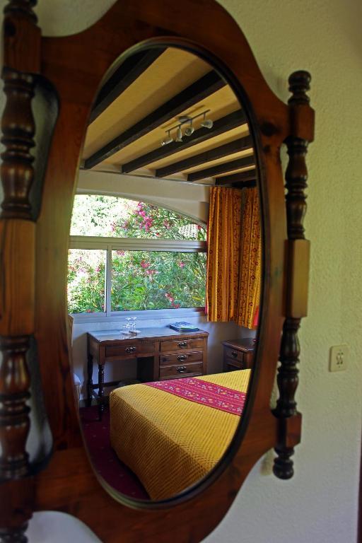 Hotel L'Hacienda Marguerittes Habitación foto